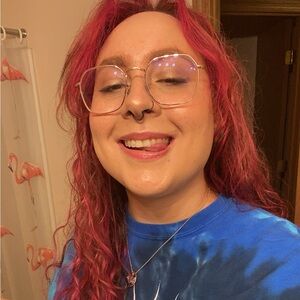 Meet your Posher, Rebecca